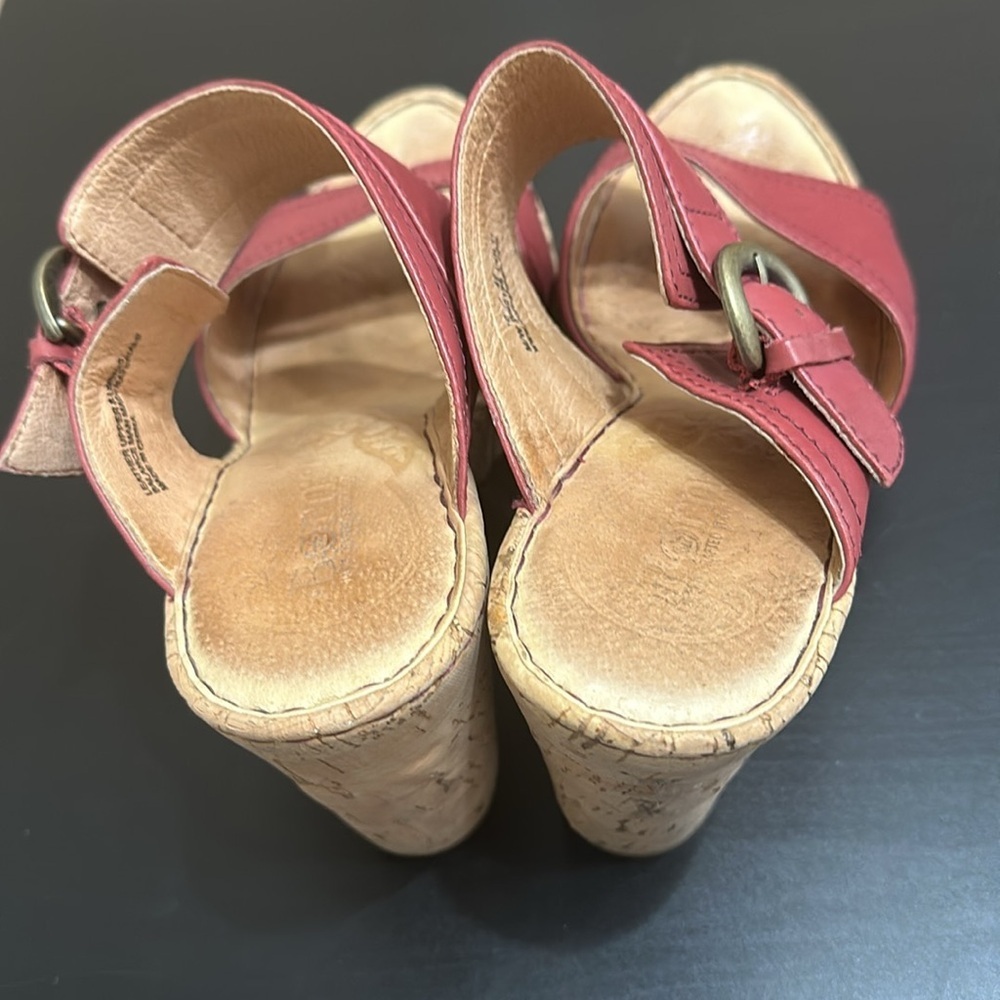 Adorable! Burgundy and cork. Leather Born Platform Sandals. Size 10 - Picture 2 of 10